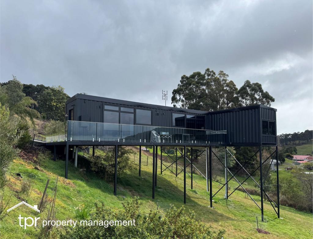 8 Girardin Way, Dover, TAS 7117