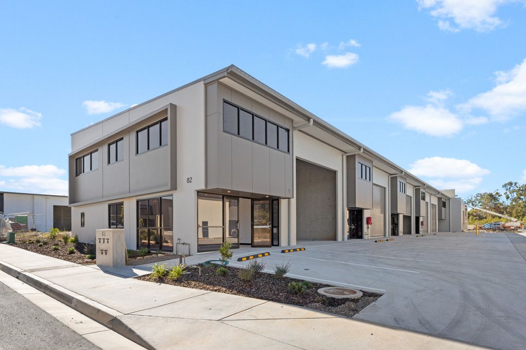 1/82 Jardine Dr, Redland Bay, QLD 4165