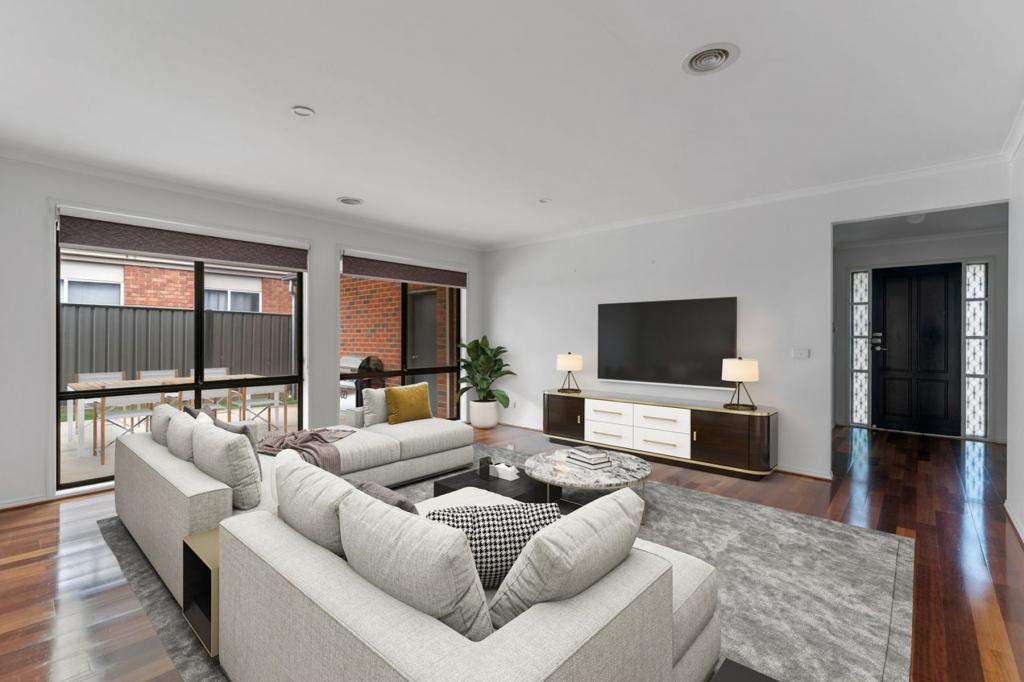 19 HAMMERWOOD AVE, DERRIMUT, VIC 3026