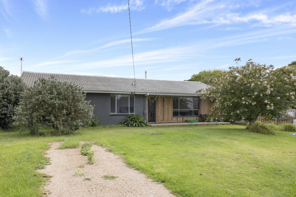 53 CROOKE ST, EAST BAIRNSDALE, VIC 3875