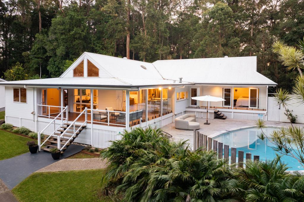 305 Gumboil Rd, Lake Macdonald, QLD 4563