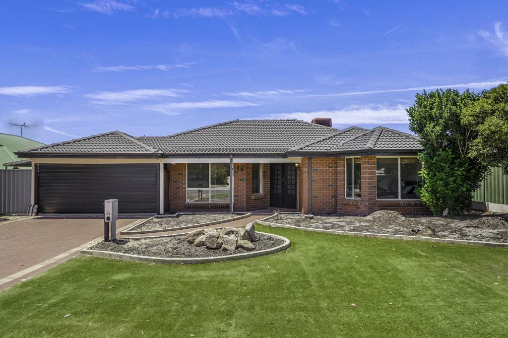 18 Broughton Hts, Kinross, WA 6028