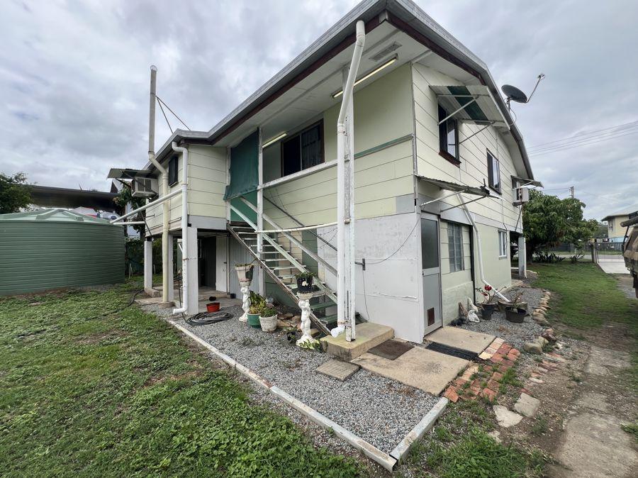 10 TOUSSAINT ST, COLLINSVILLE, QLD 4804