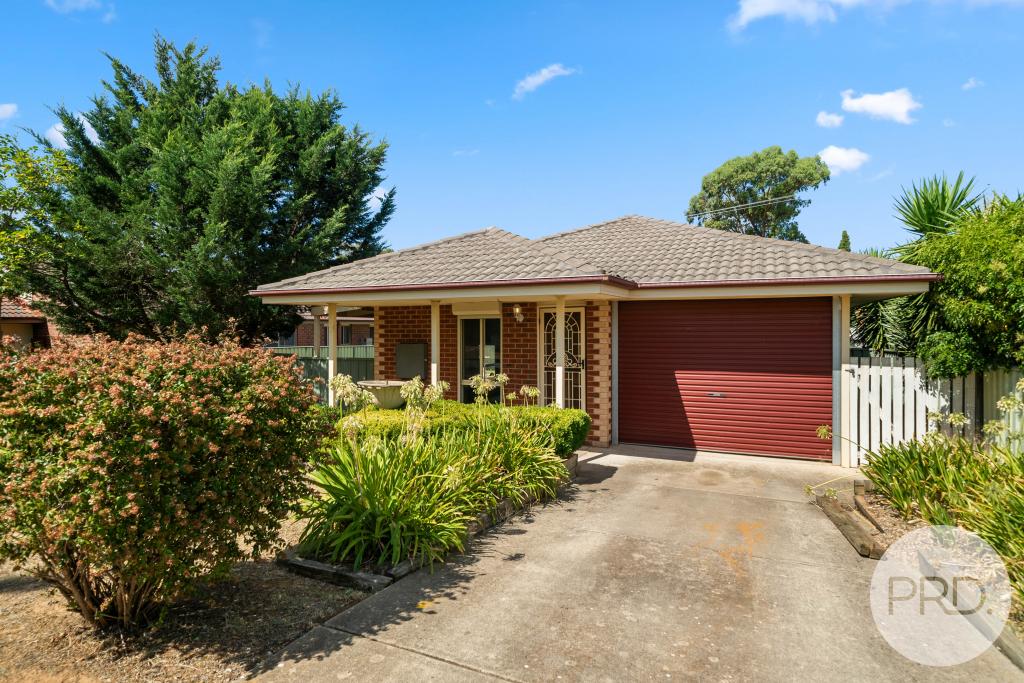 37 Schipp St, Forest Hill, NSW 2651