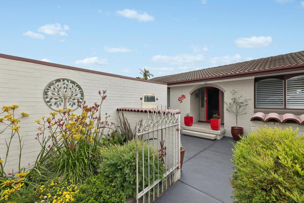 6 De Lisle Cres, Metford, NSW 2323