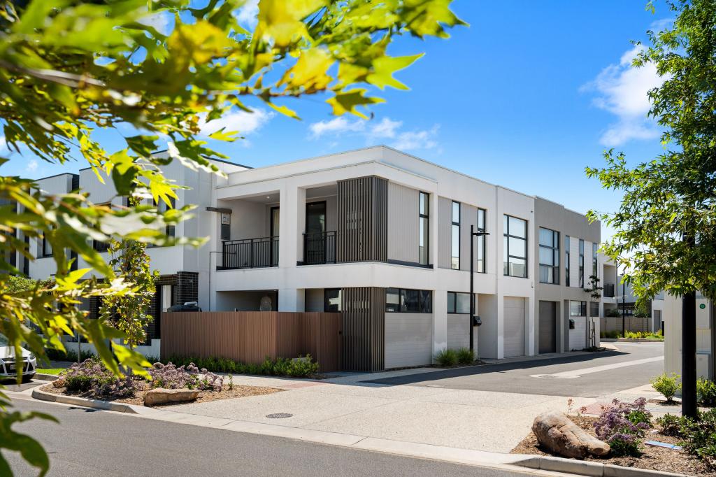 2 Saltbush Lane, West Lakes, SA 5021