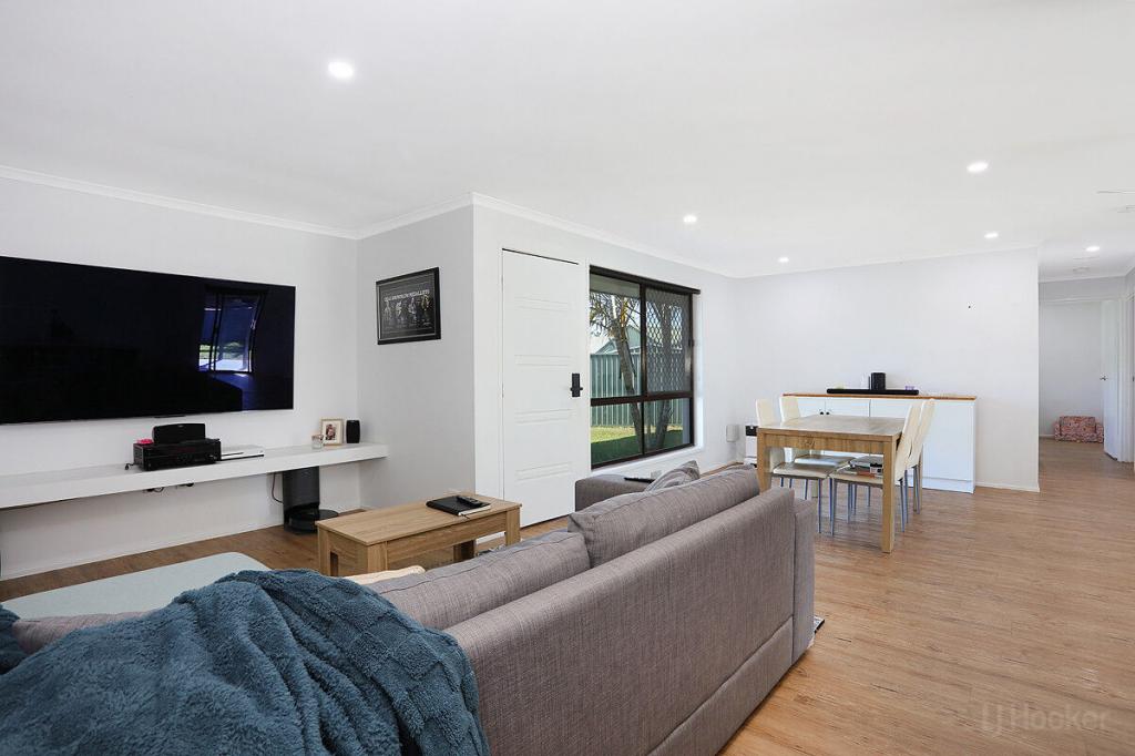 2/102 Kangaroo Ave, Coombabah, QLD 4216
