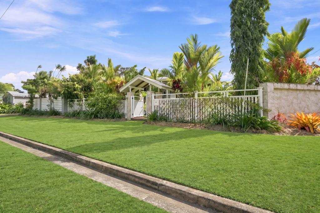 93 GREENSLOPS ST, EDGE HILL, QLD 4870