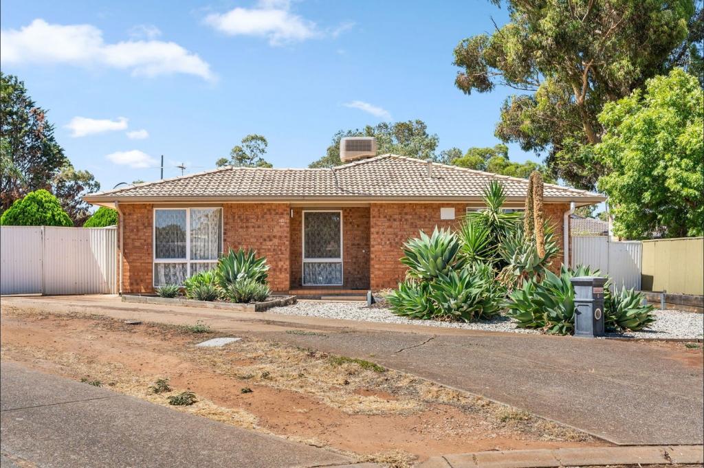 8 Amanda Ct, Munno Para, SA 5115