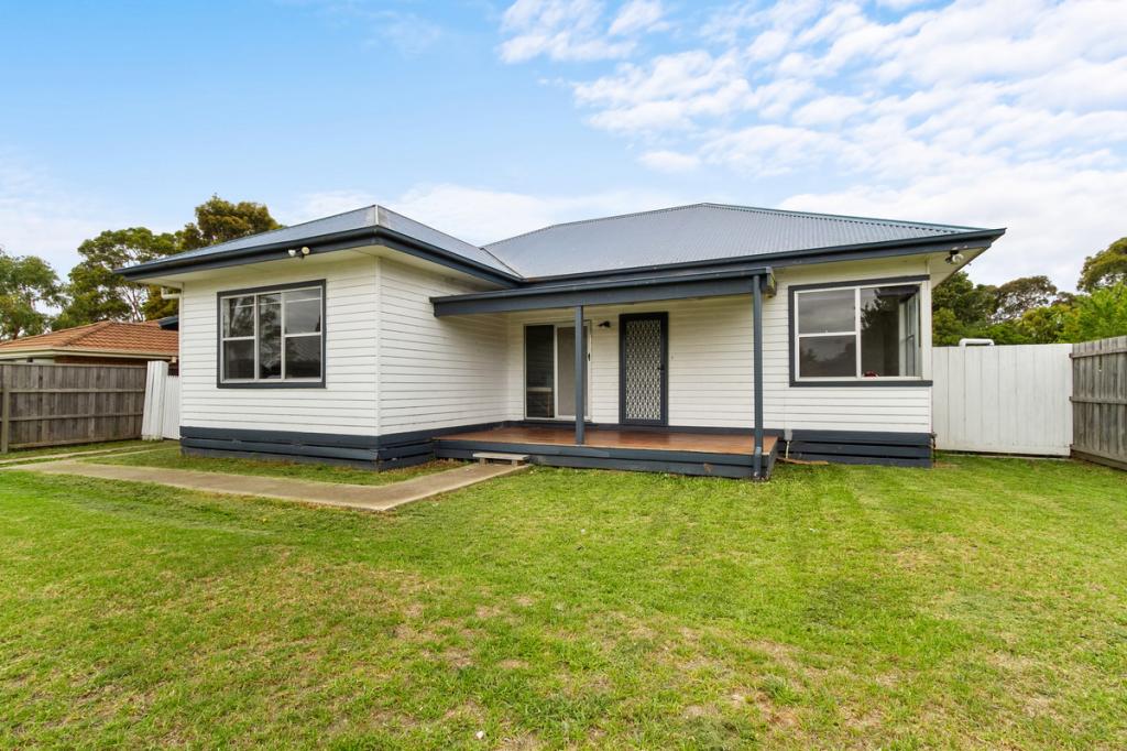 14 Loughnan Ct, Wurruk, VIC 3850