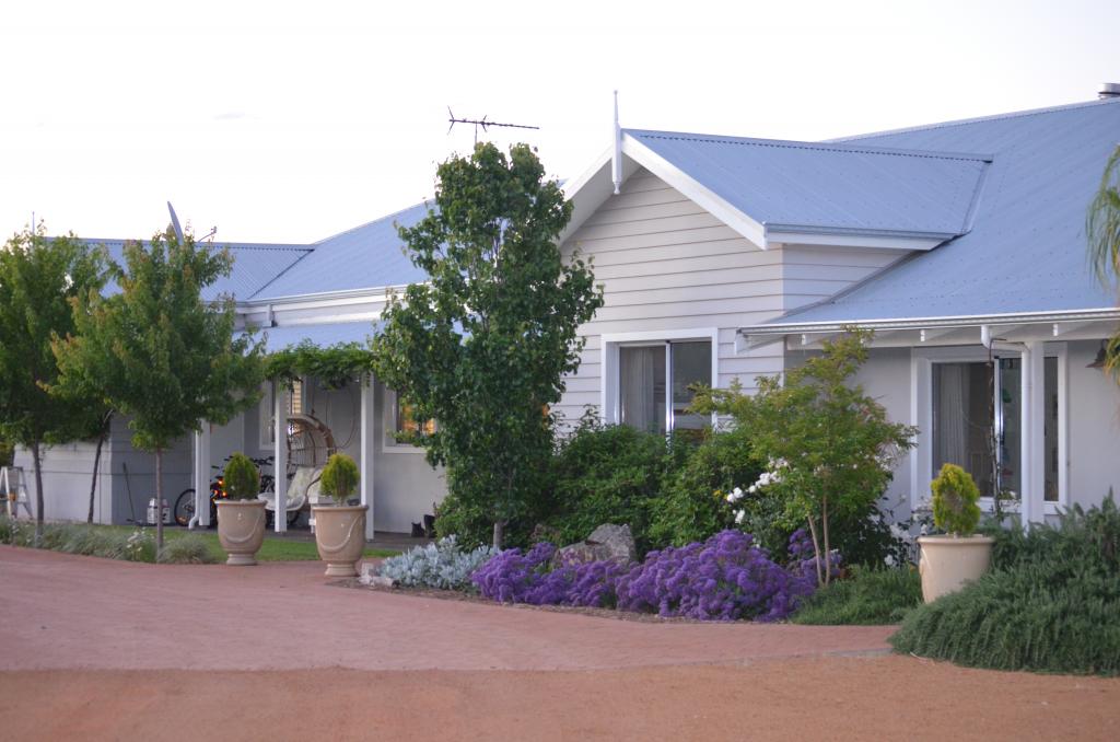 Contact Agent For Address, Hoddys Well, WA 6566