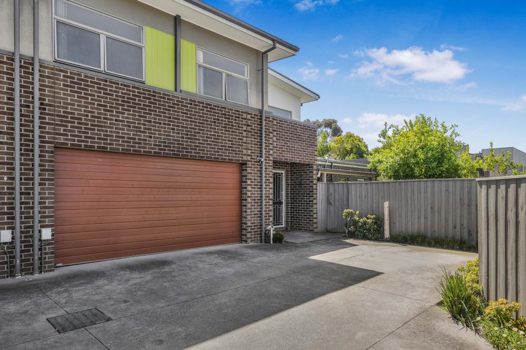 14 Grove Way, Wantirna South, VIC 3152