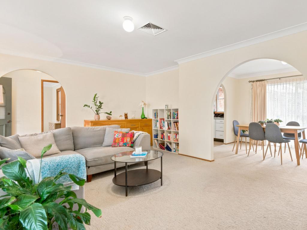35 Currawong Rd, Berowra Heights, NSW 2082