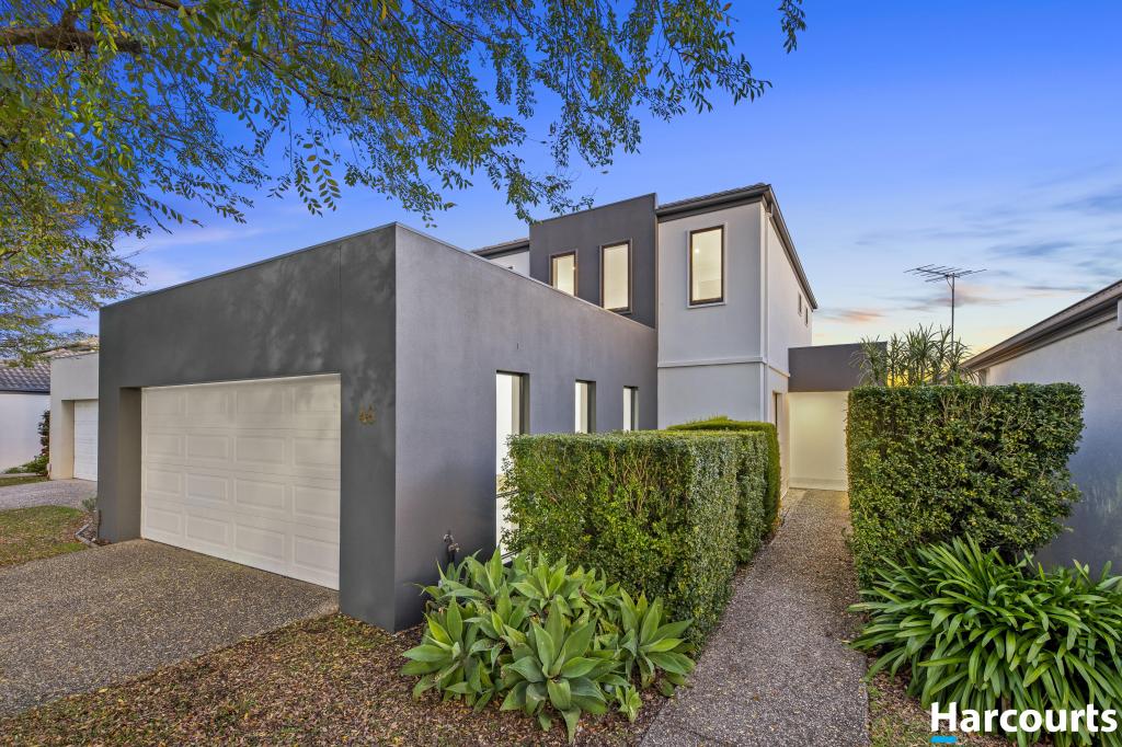 46 SOVEREIGN MANORS CRES, ROWVILLE, VIC 3178