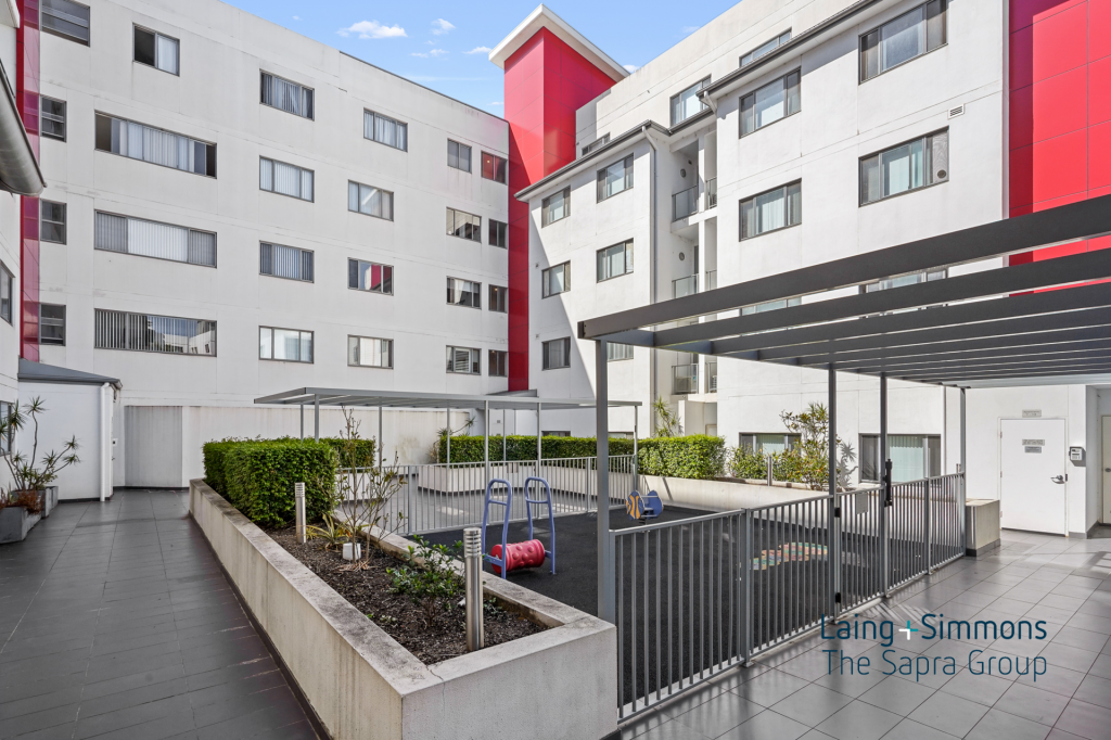 19/10 MERRIVILLE RD, KELLYVILLE RIDGE, NSW 2155