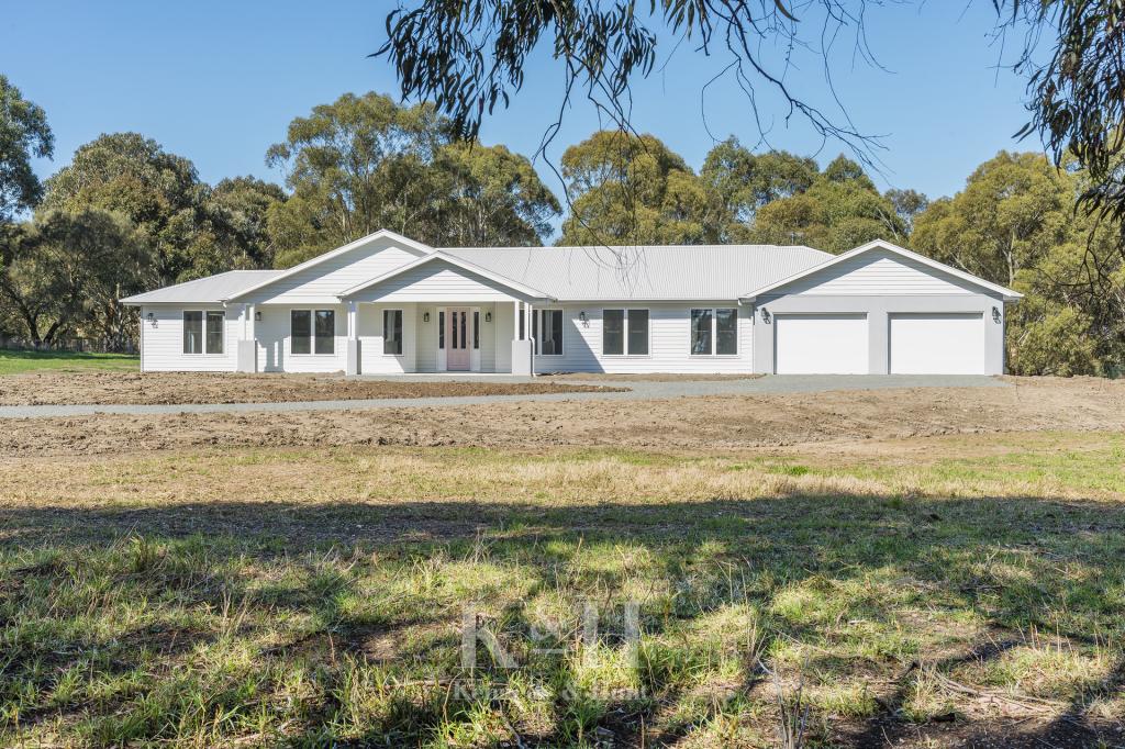 21 Tweddle Rd, Gisborne South, VIC 3437