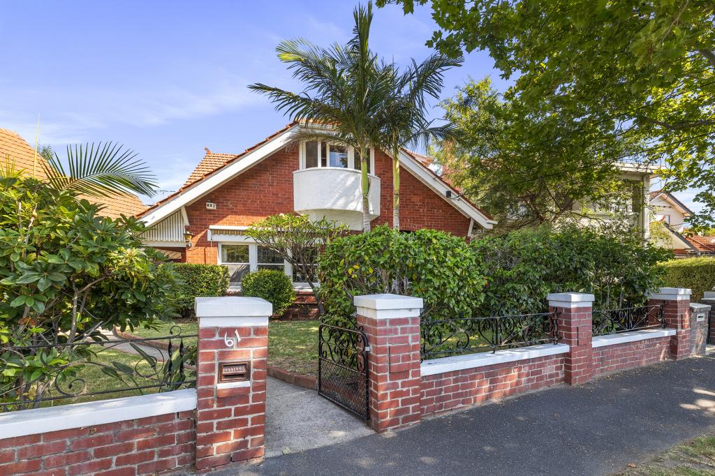 61 Dickens St, Elwood, VIC 3184