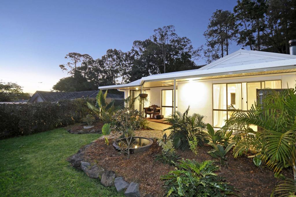 24 Balsa St, Elanora, QLD 4221