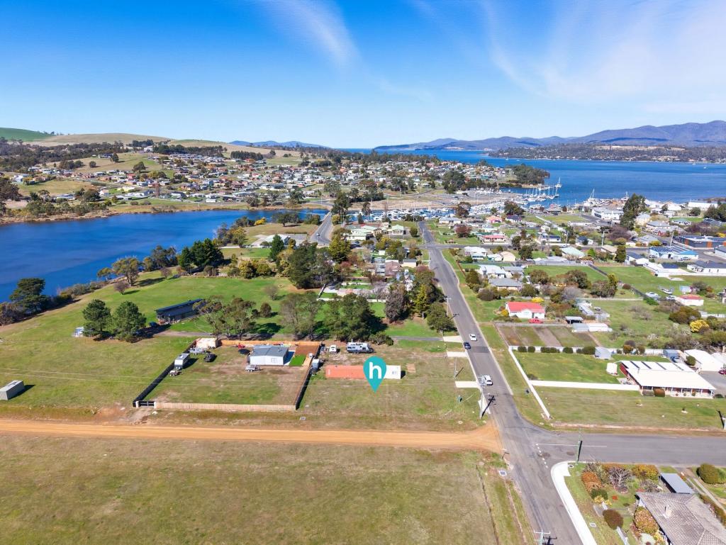 16 Henry St, Triabunna, TAS 7190