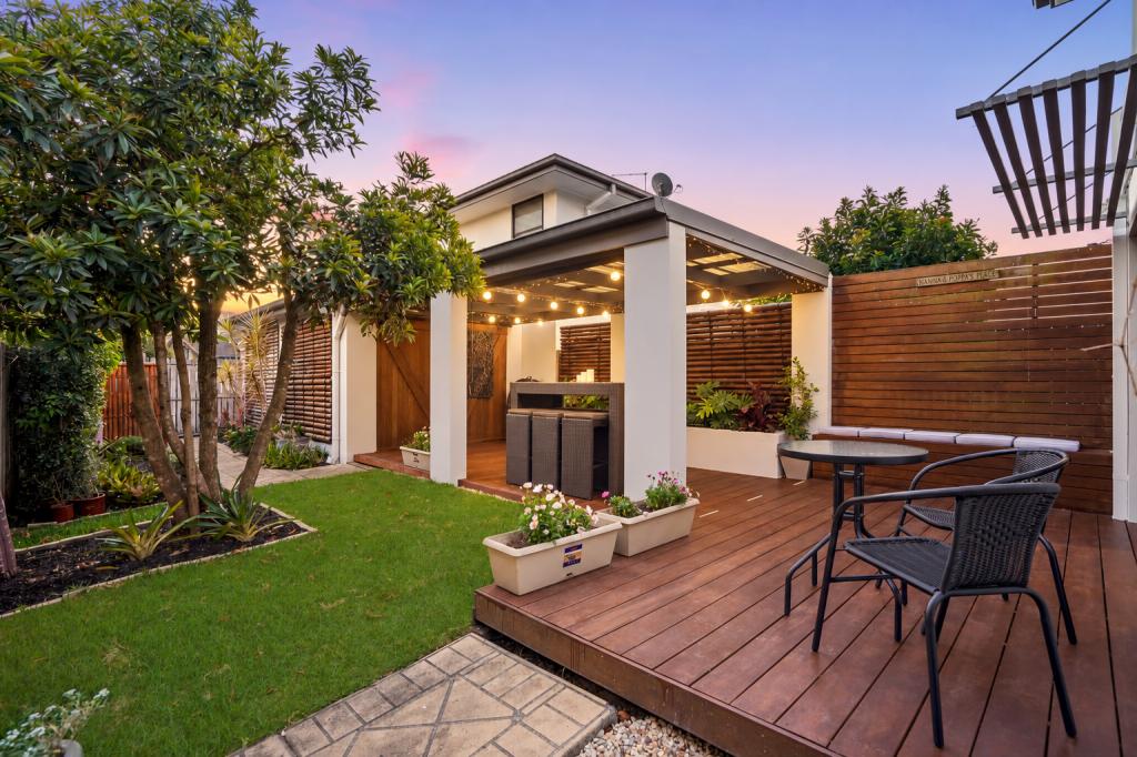 8/23 Park Esp, Coomera, QLD 4209