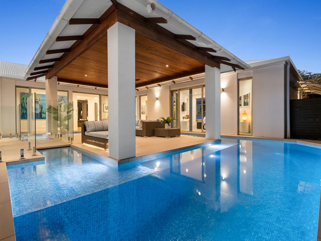 16 FIGBIRD CRES, BUDERIM, QLD 4556