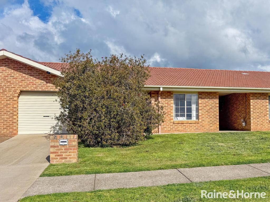 2/40 Gordon St, Young, NSW 2594