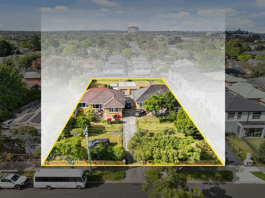 28 & 30 Cricklewood Ave, Frankston, VIC 3199