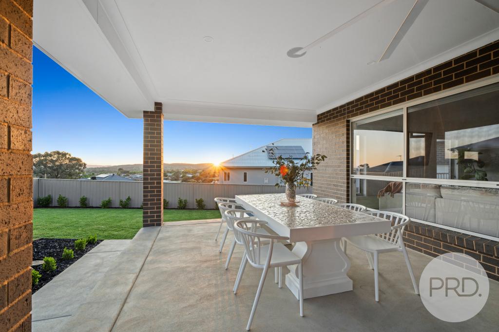 22 Preston Cres, Lloyd, NSW 2650