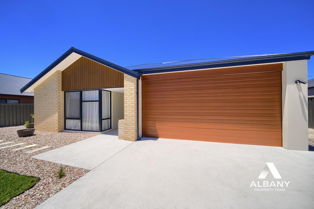 31 CUMBERLAND RD, LOWER KING, WA 6330