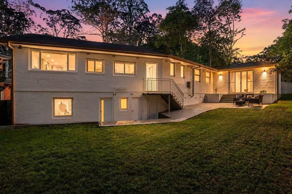 9 Rhonda Cl, Wahroonga, NSW 2076