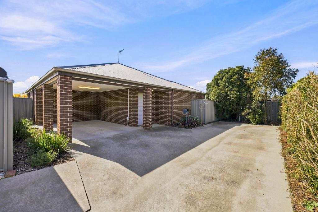 3/6 Irwin St, Wurruk, VIC 3850