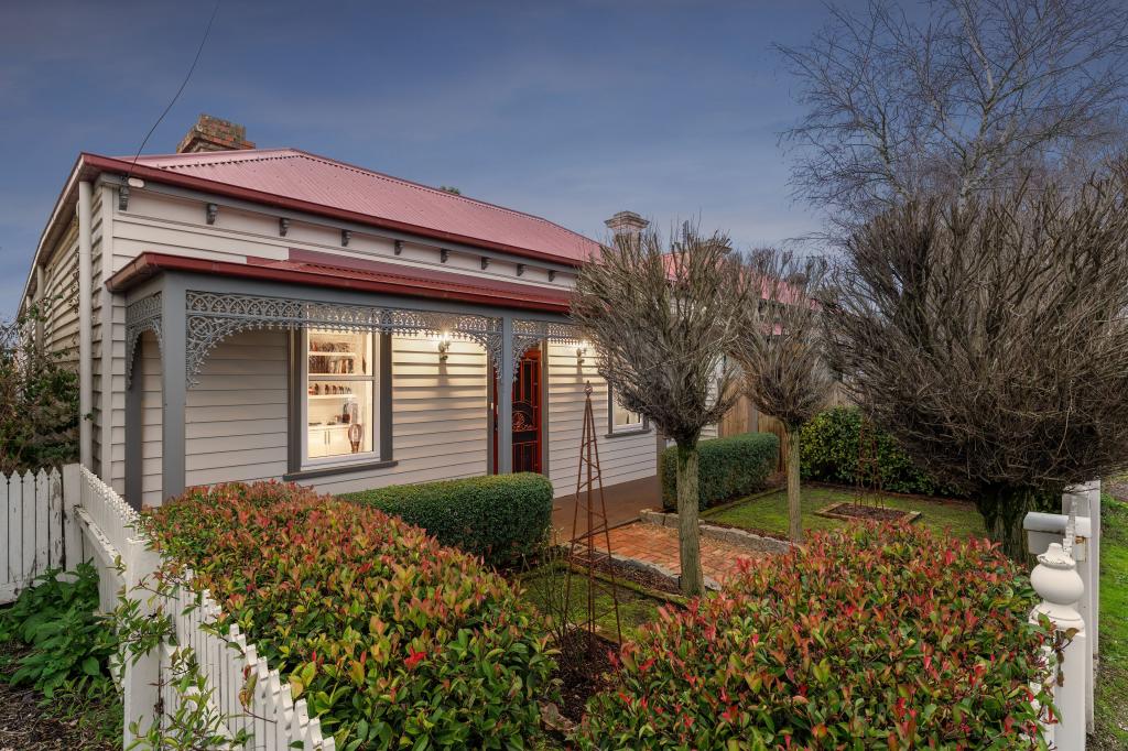 33 Lauriston St, Kyneton, VIC 3444