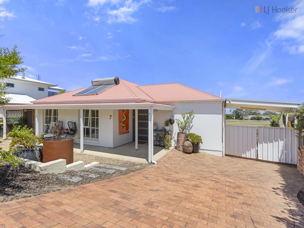 7 James Dr, Carrickalinga, SA 5204