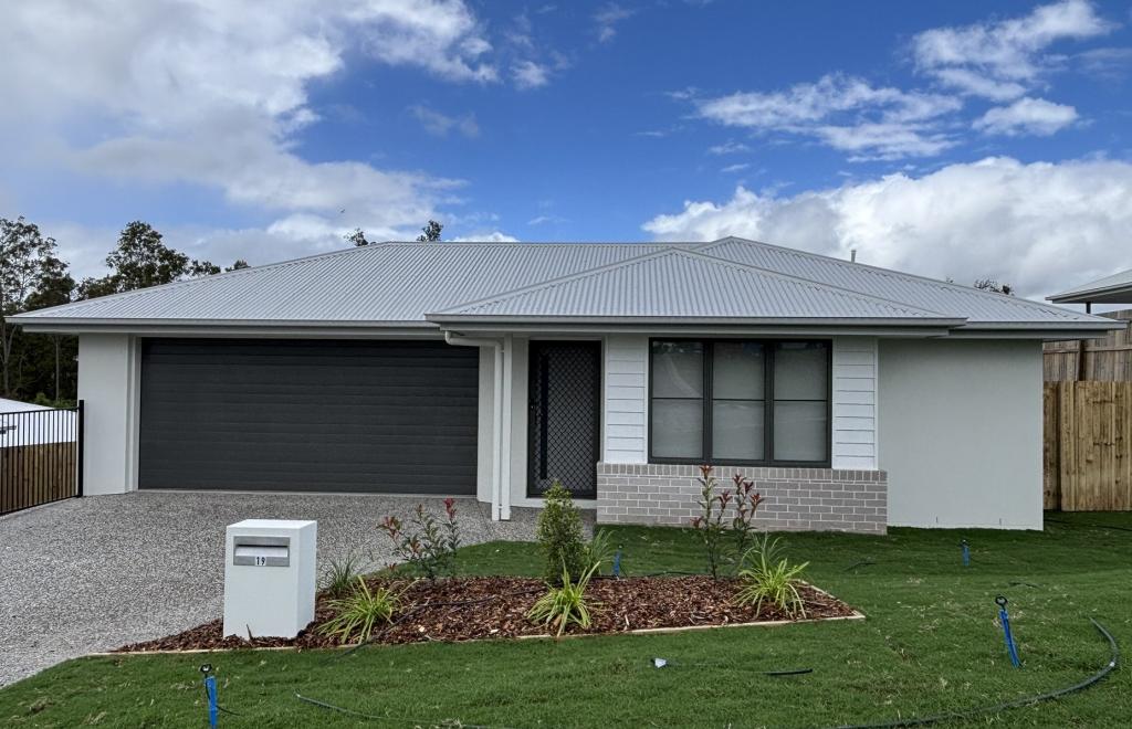 19 FAUNA RD, GYMPIE, QLD 4570