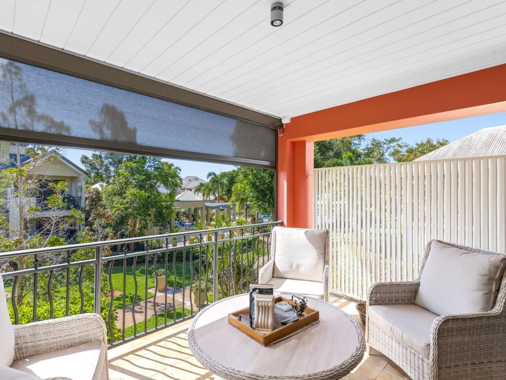 2052/1 The Vistas Dr, Carrara, QLD 4211