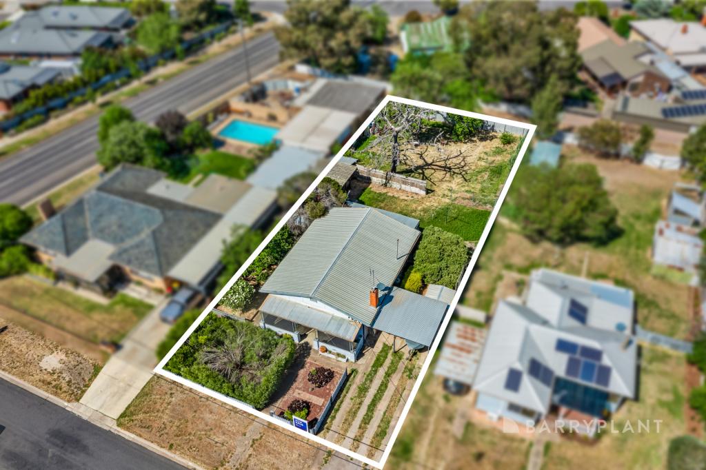 16 Higham St, Maryborough, VIC 3465