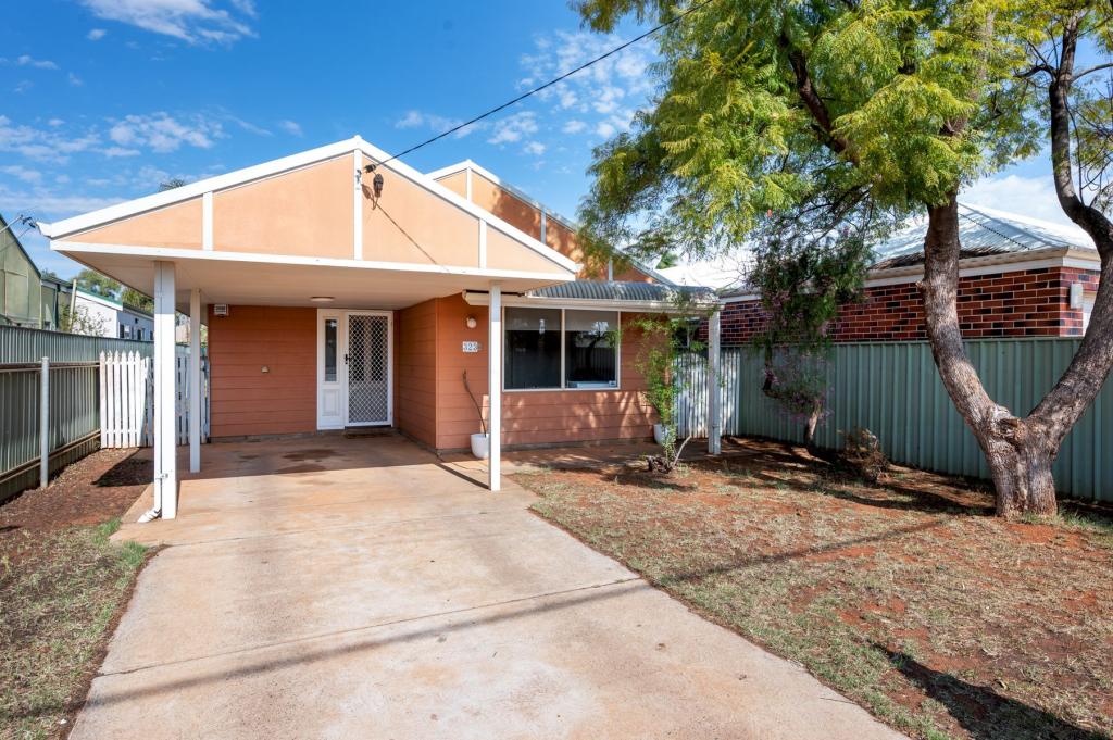 323 Collins St, West Lamington, WA 6430