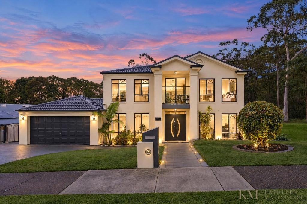 17 CABERNET CL, ELEEBANA, NSW 2282