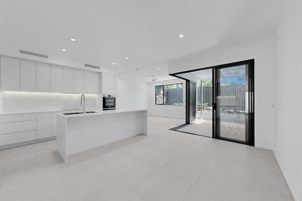 9/11 Stewart Rd, Albany Creek, QLD 4035