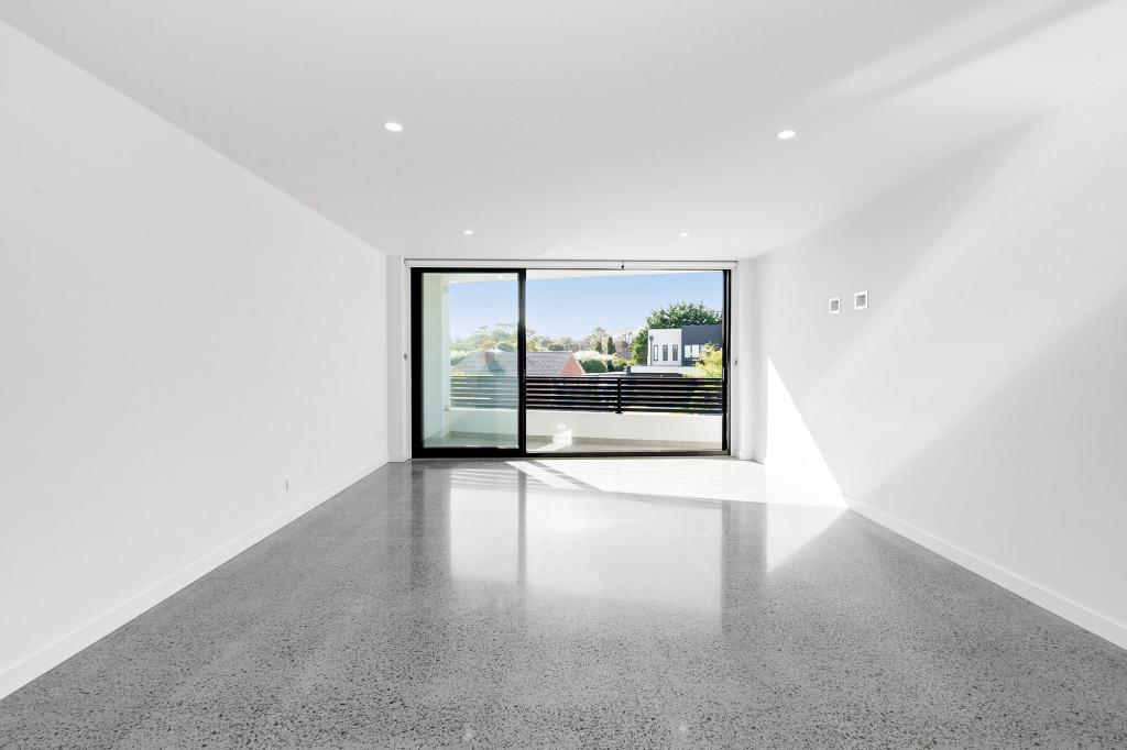 102 Wilsons Rd, Mornington, VIC 3931