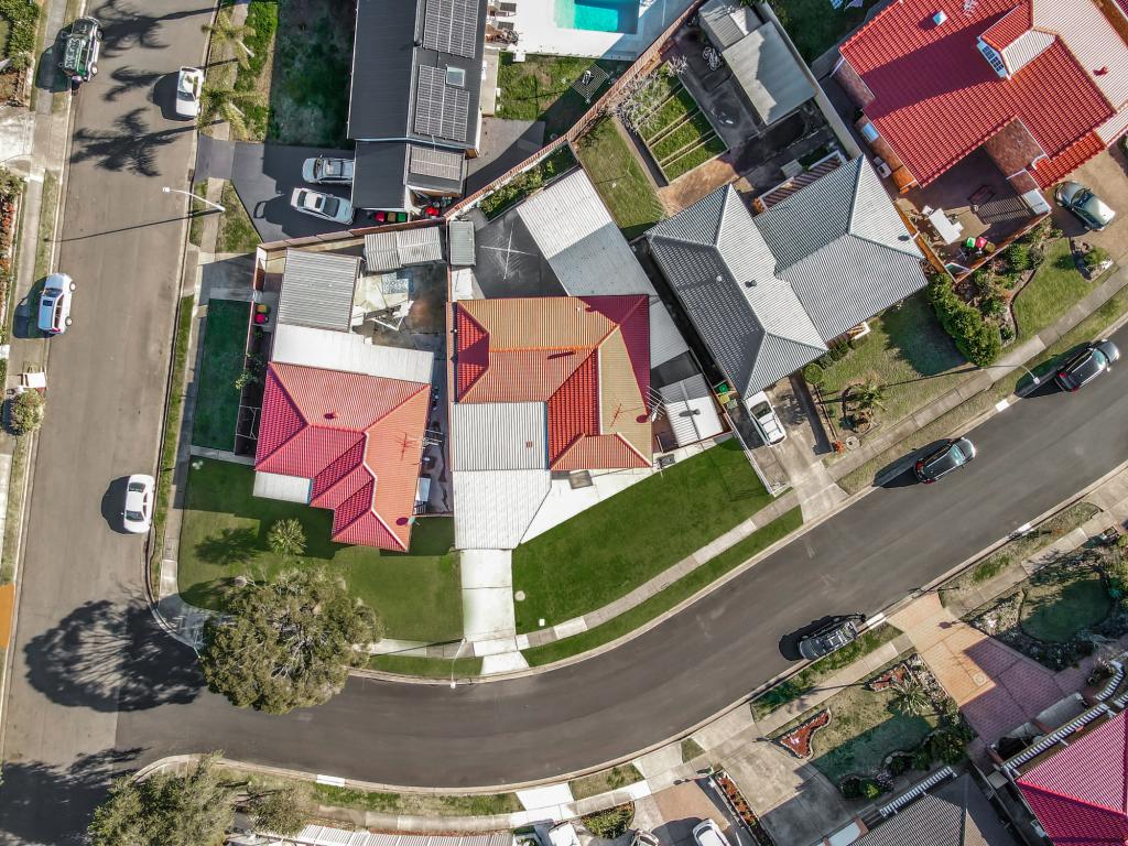 2 Albany Cl, Wakeley, NSW 2176