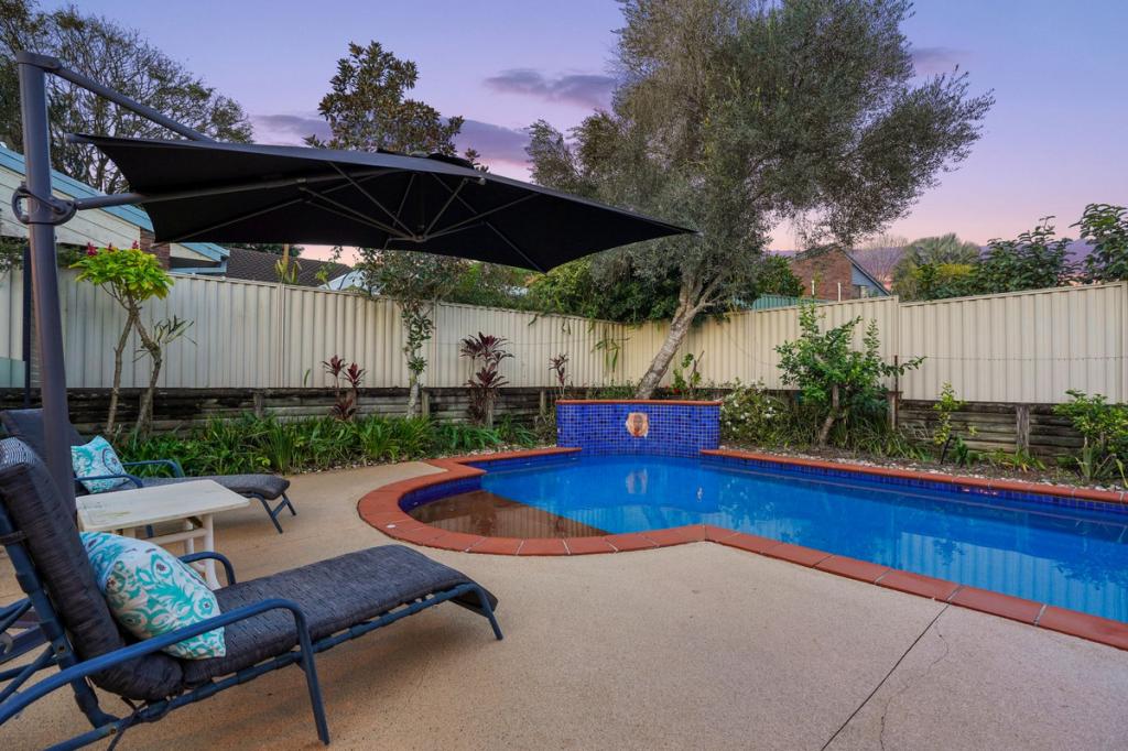 22 Plateau Dr, Springwood, QLD 4127