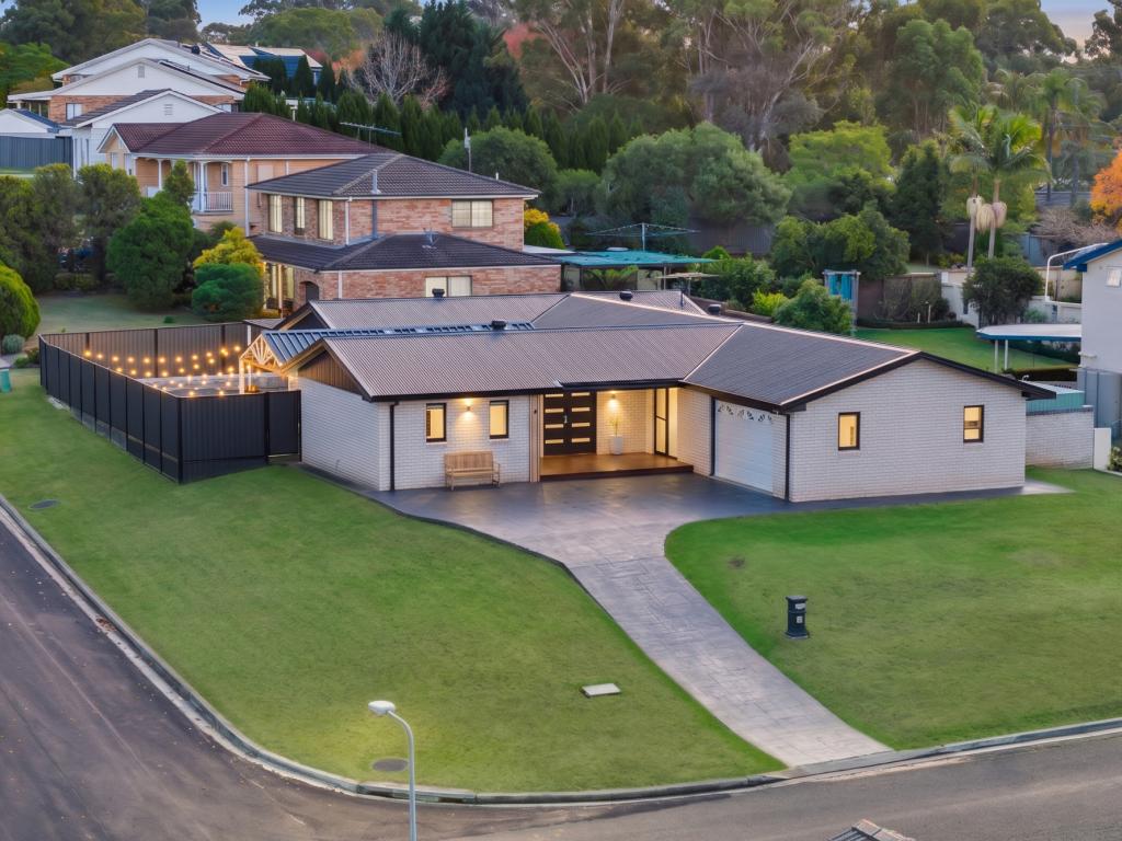 36 Barratt Ave, Camden South, NSW 2570
