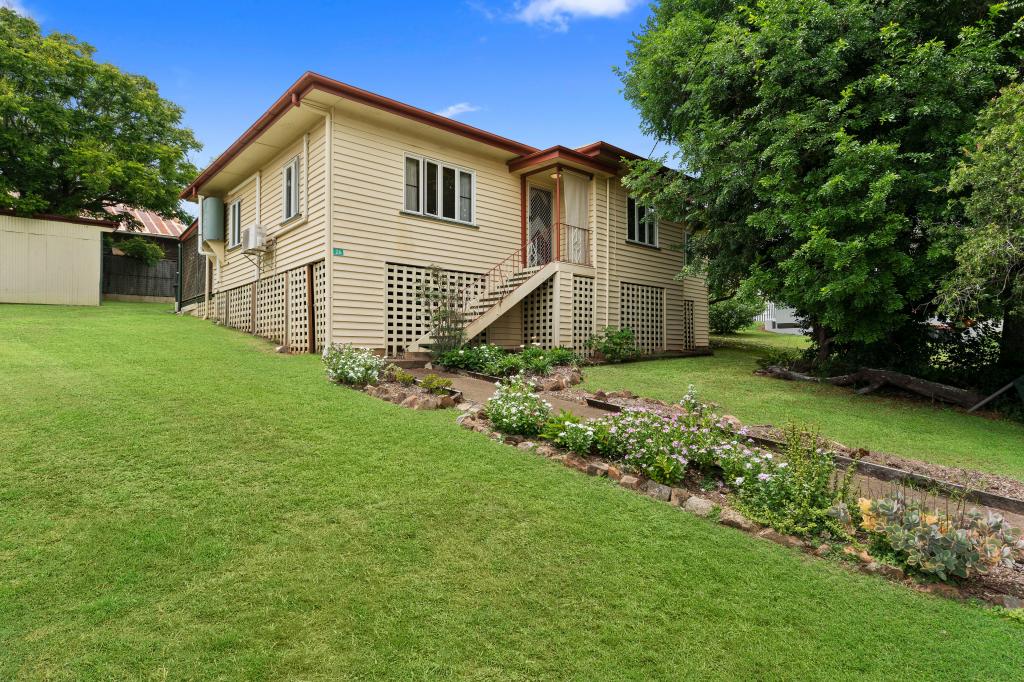 26 Rose St, Kilcoy, QLD 4515