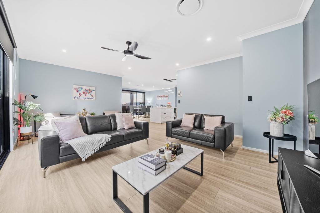 6 Irving Way, Belivah, QLD 4207