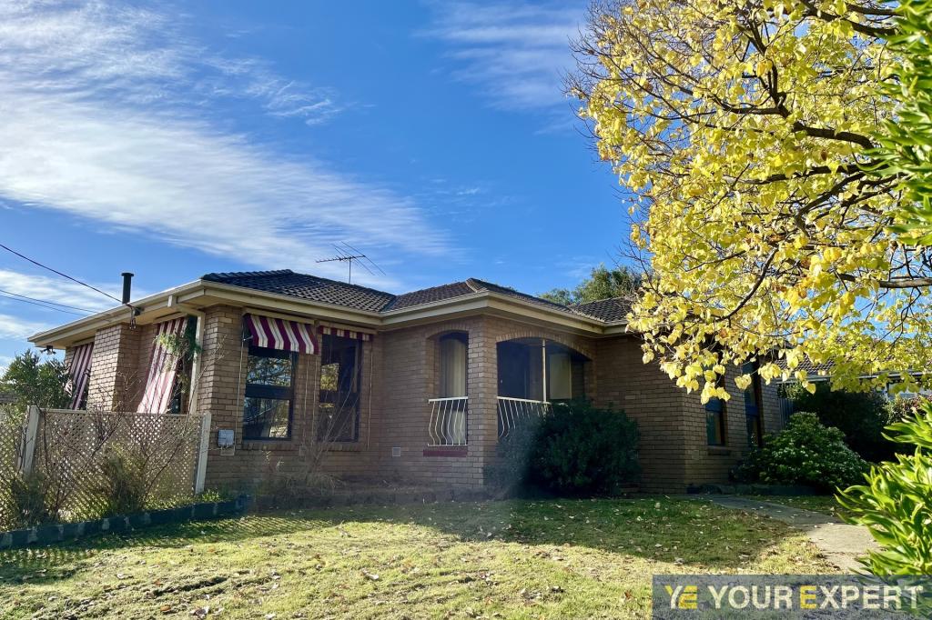 32 Valley Fair Dr, Narre Warren, VIC 3805
