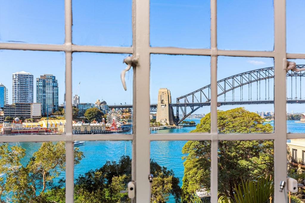 5/5 East Crescent St, Mcmahons Point, NSW 2060