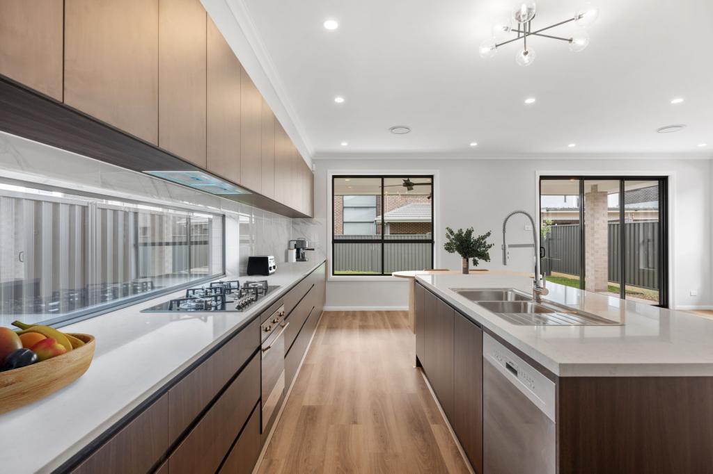 13 Echidna St, Marsden Park, NSW 2765