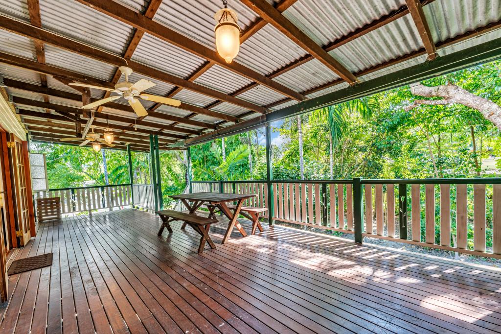 1 Fulton Cl, Whitfield, QLD 4870