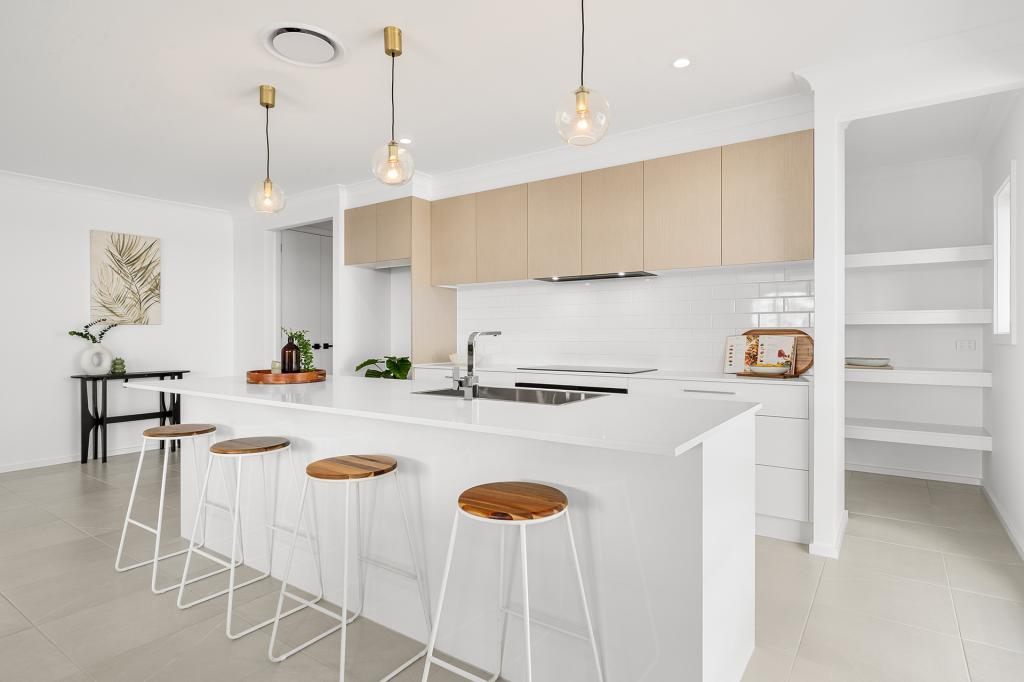 6 BARBIN DR, CRANGAN BAY, NSW 2259